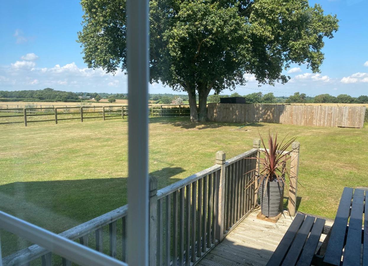 Вілла Near Woodbridge The Annexe Eyke Fantastic Views With Dog Secure Garden And Paddock Екстер'єр фото